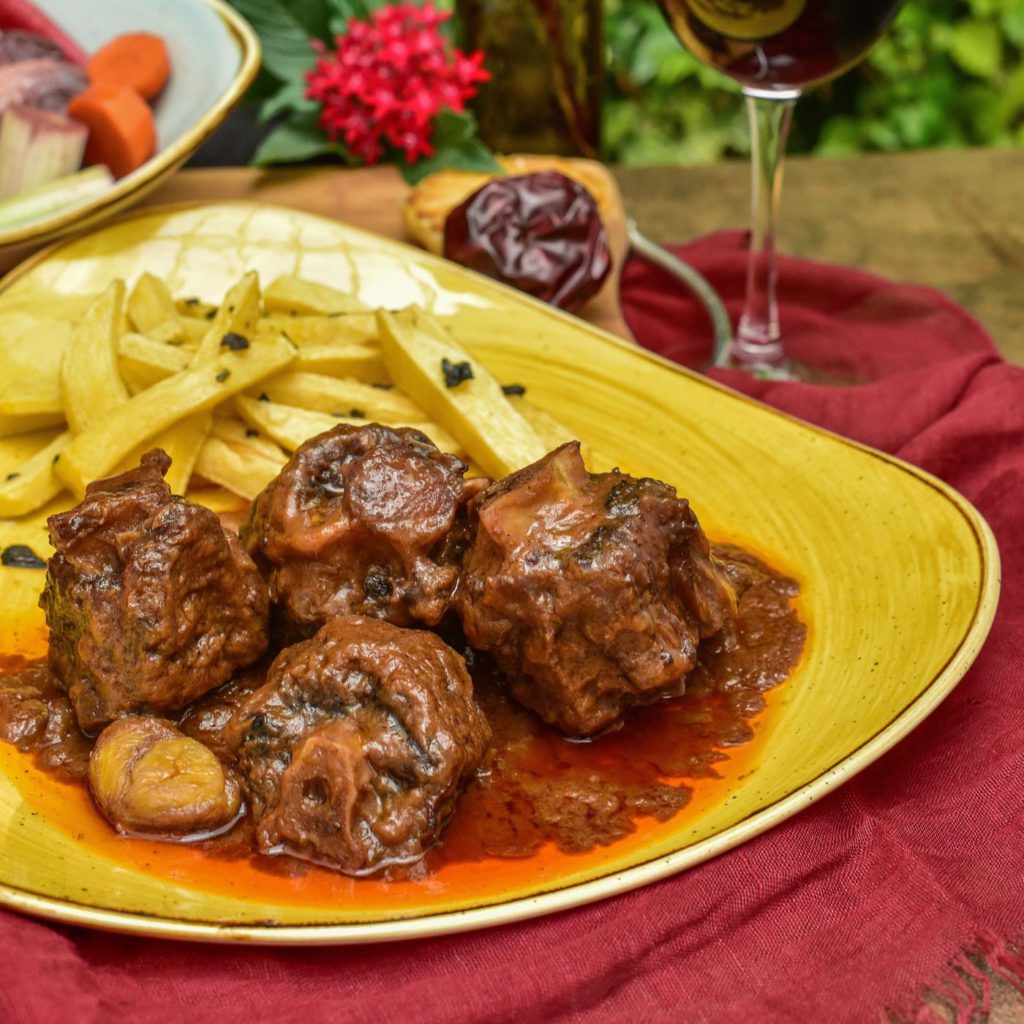 Restaurante Las Maravillas en Ronda (Málaga) - Rabo de toro estofado a la rondeña